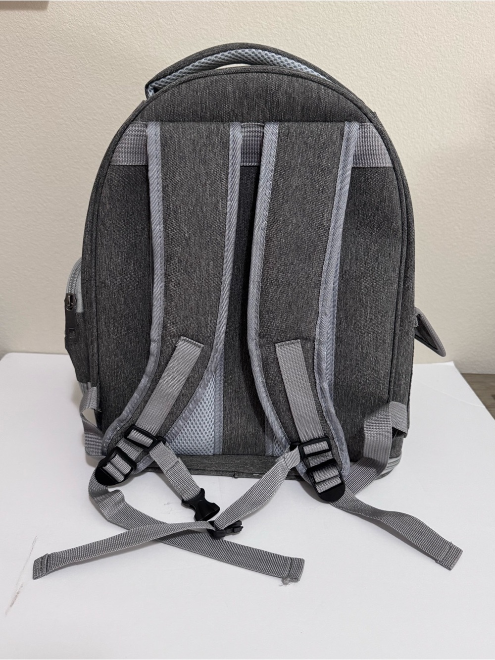 Moorpet Bubble Adjustable Pet Backpack - Like New - Never Used - Picture 8 of 12